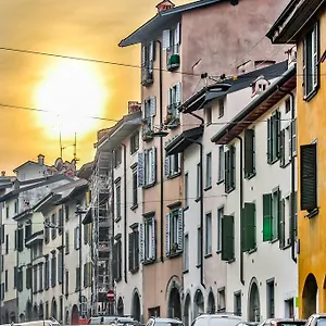 Belle Arti ** Bergame