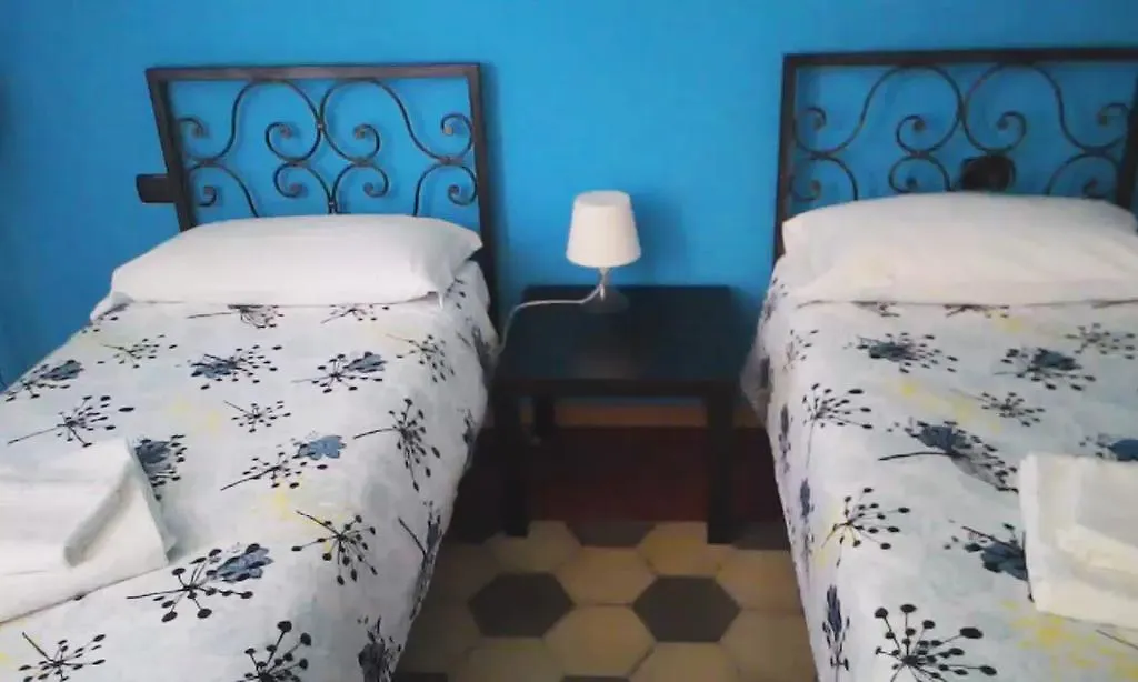 1929 Castle Guest Hotel Bergamo
